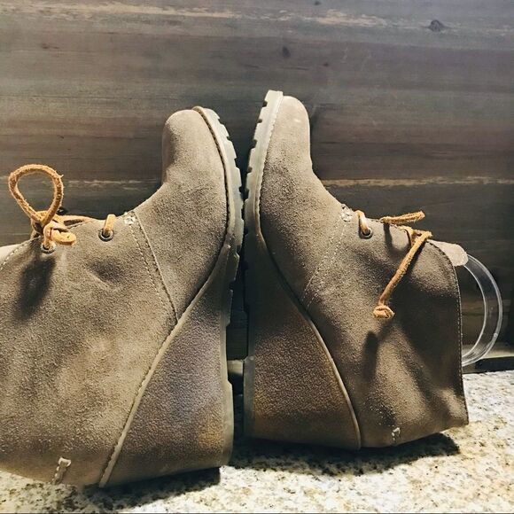 Sperry Top-Sider Stella Prow Women Ankle Wedge Bootie Suede Taupe STS96139 - Picture 6 of 10